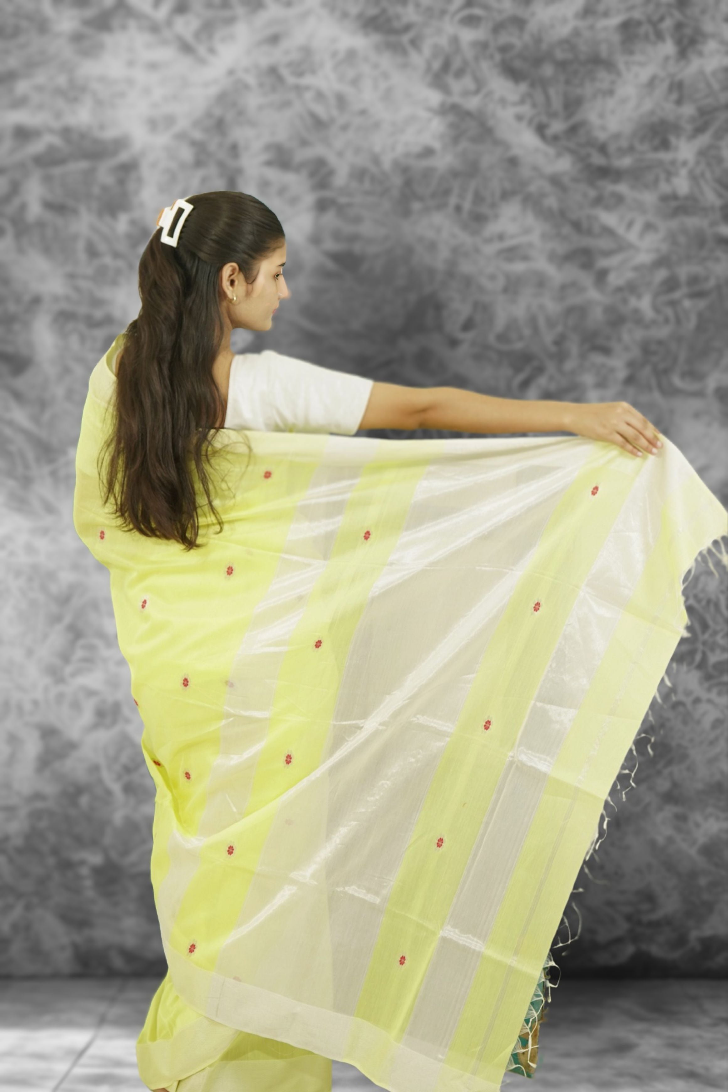 Maheshwari Meena Buti SilkCotton Saree -Lime Yellow | Glossy Ethnic Weave