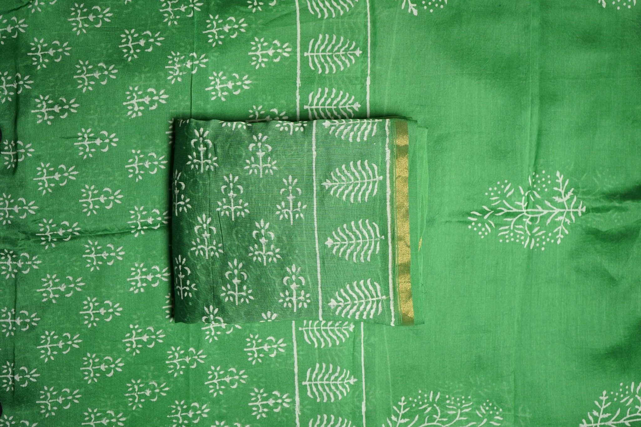 Chanderi Silk Cotton Dabu Print Suit- Forest Green