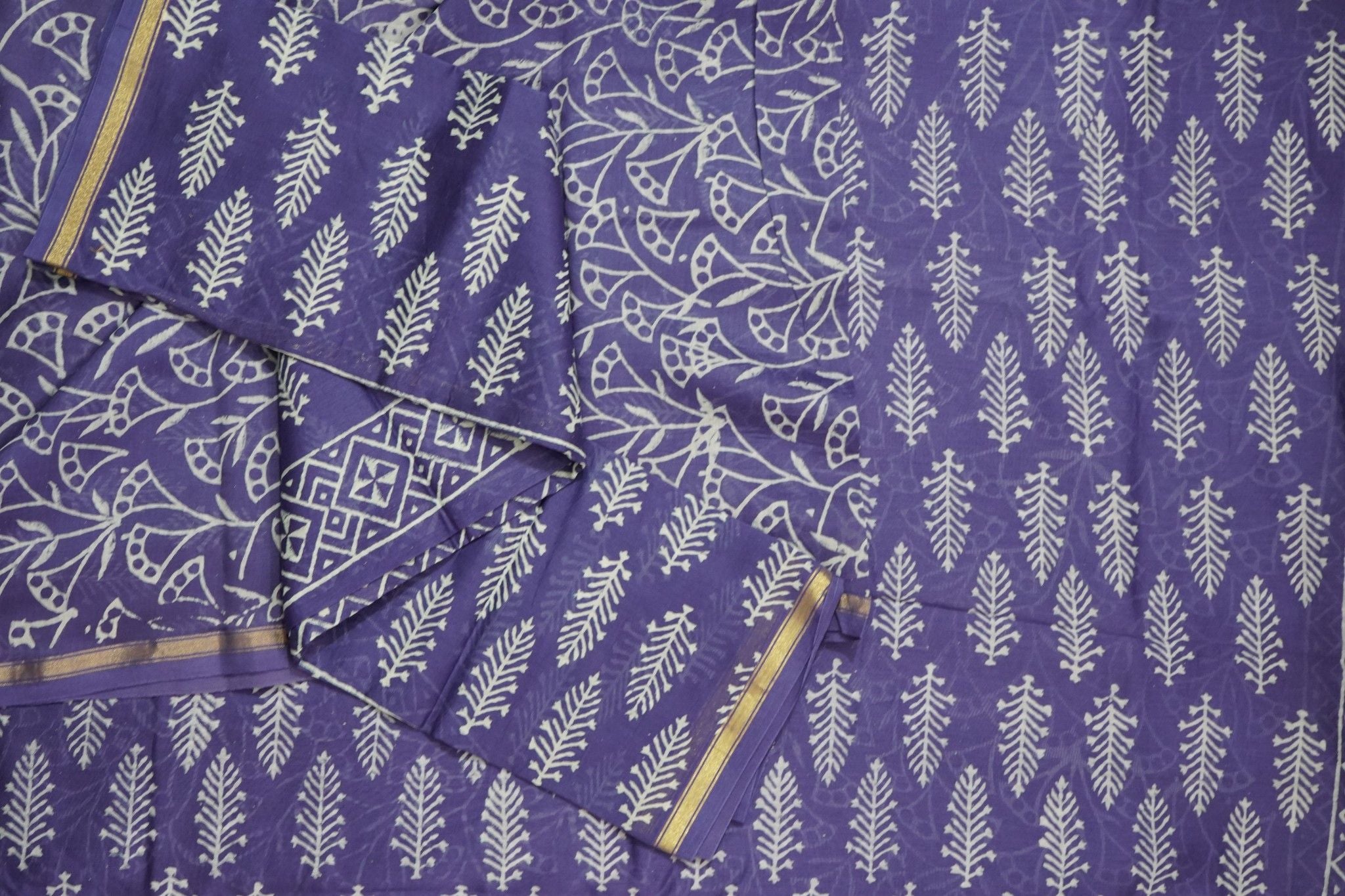 Chanderi Silk Cotton Dabu Print Suit – Dark Indigo