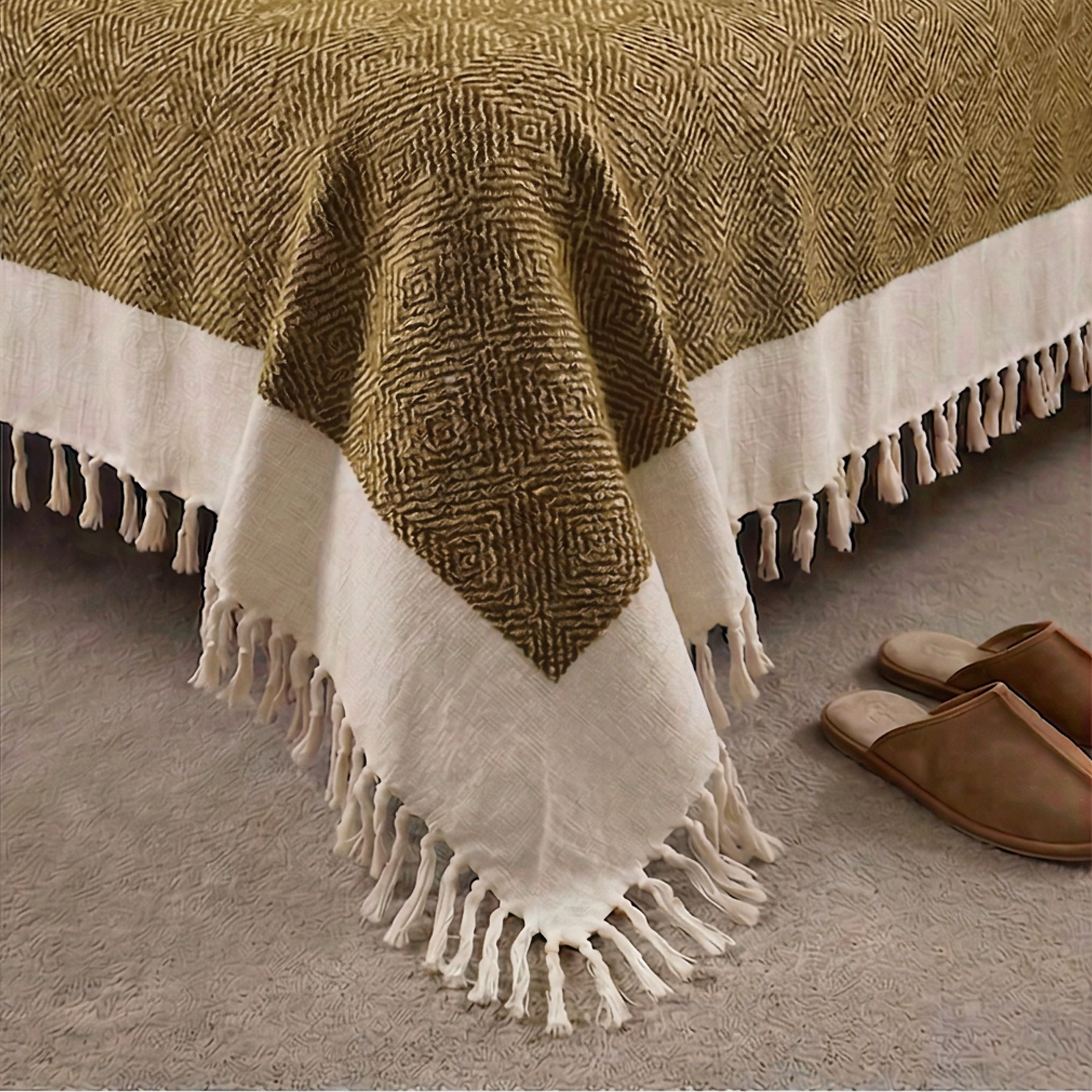 Kachcha Suti Pure Cotton Handwoven King Size Bed Cover