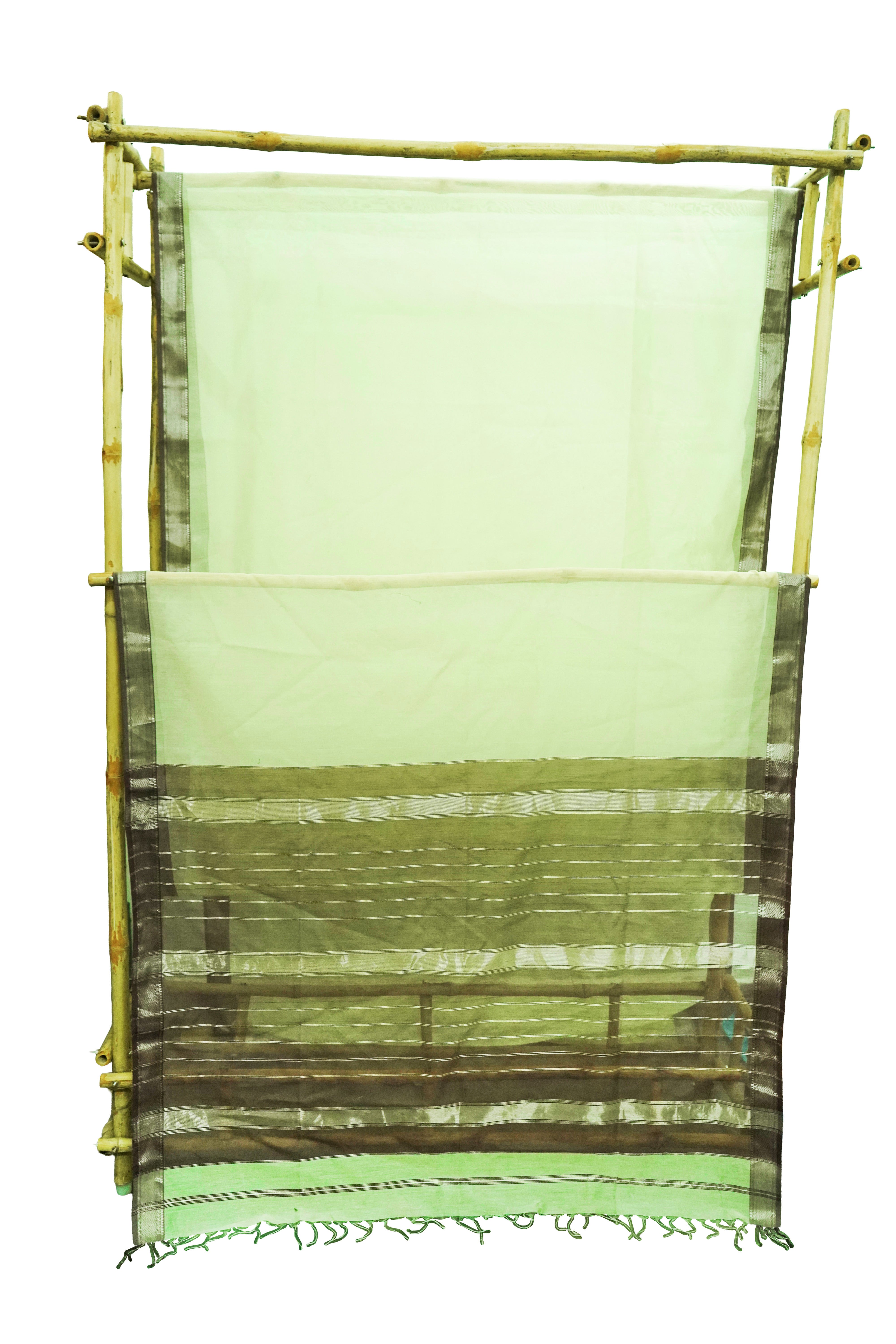 Elegant Light Green Maheshwari Cotton Silk Silver Border Saree