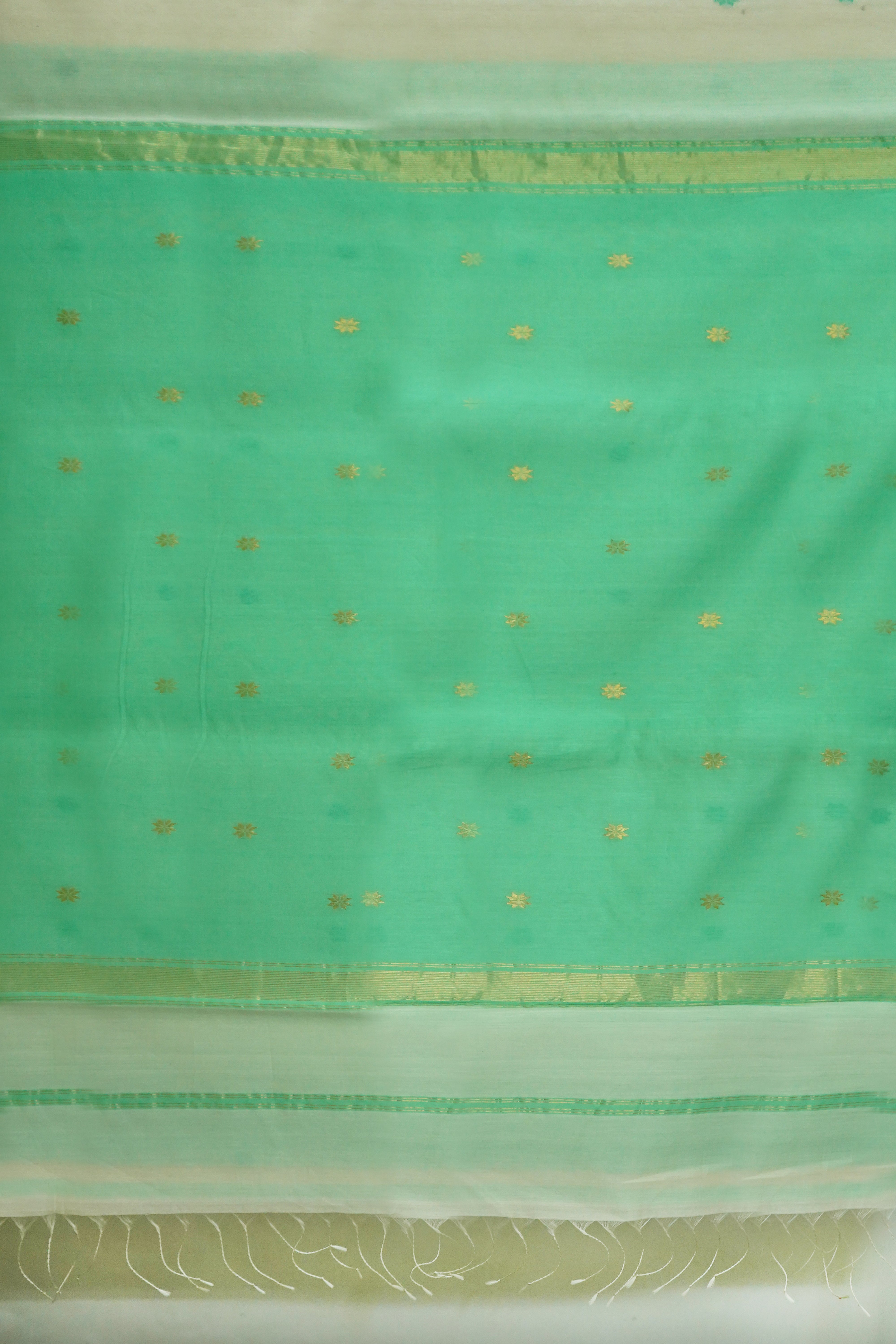 Maheshwari Silk Cotton Booti Saree
