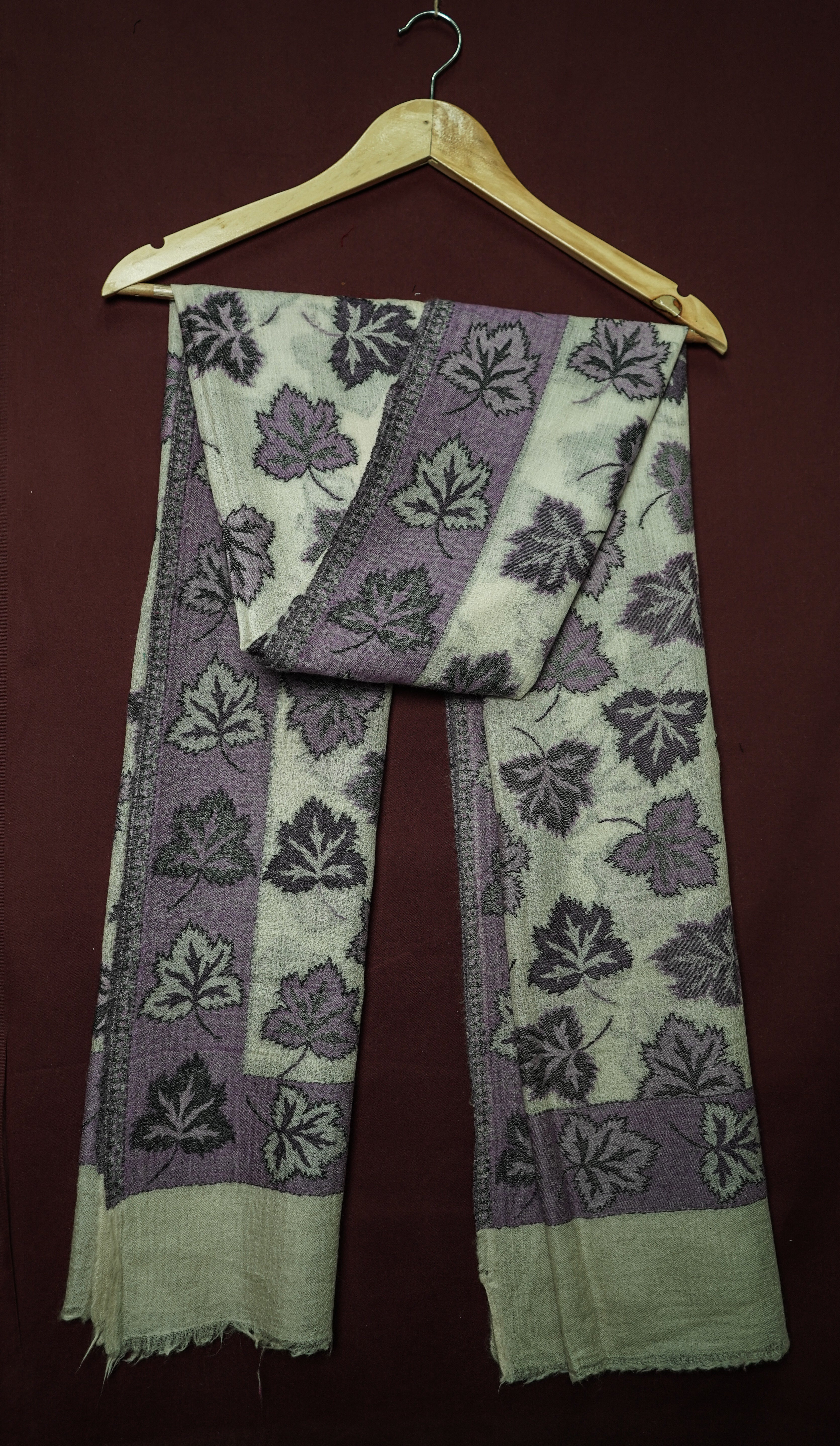 Pure Kashmiri Pashmina Kani Work Shawl – Off White with Lavender Leaf Motifs