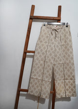 Women’s Pure Linen Beige Box Pleated Trousers