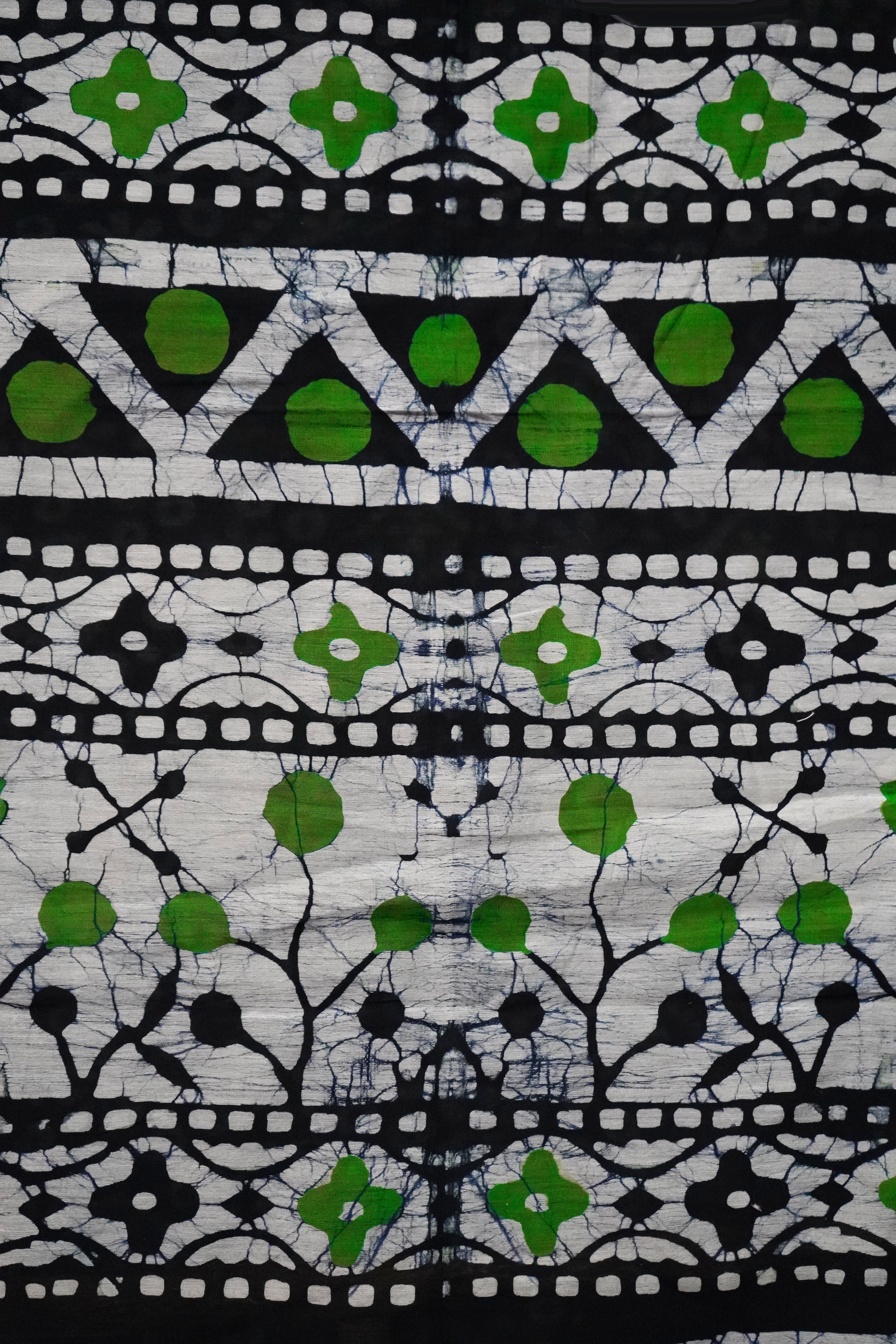 Chanderi Cotton Silk Black & Green Batik Print Saree