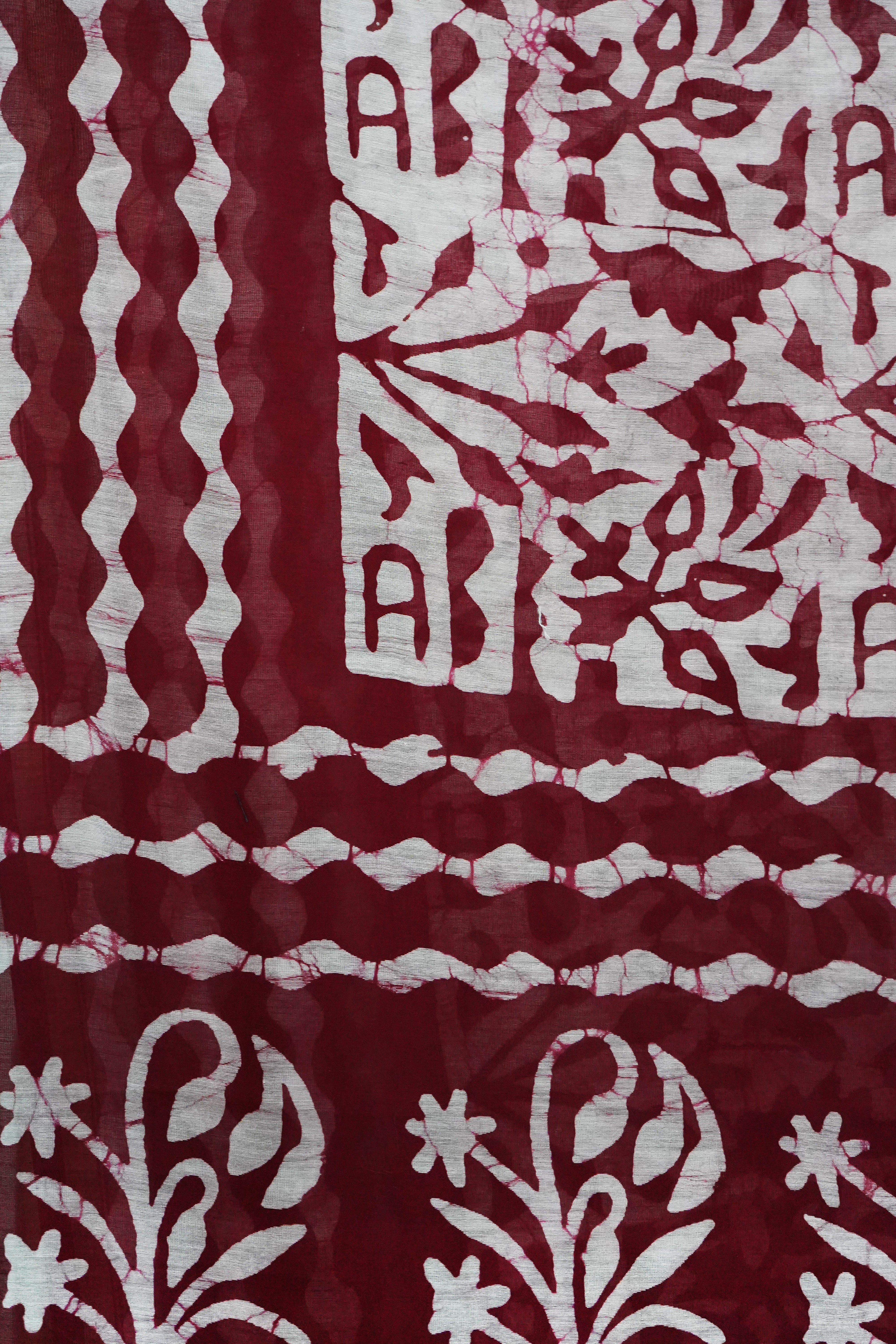 Elegant Maroon & White Batik Print Chanderi Cotton Silk Saree with Blouse Piece