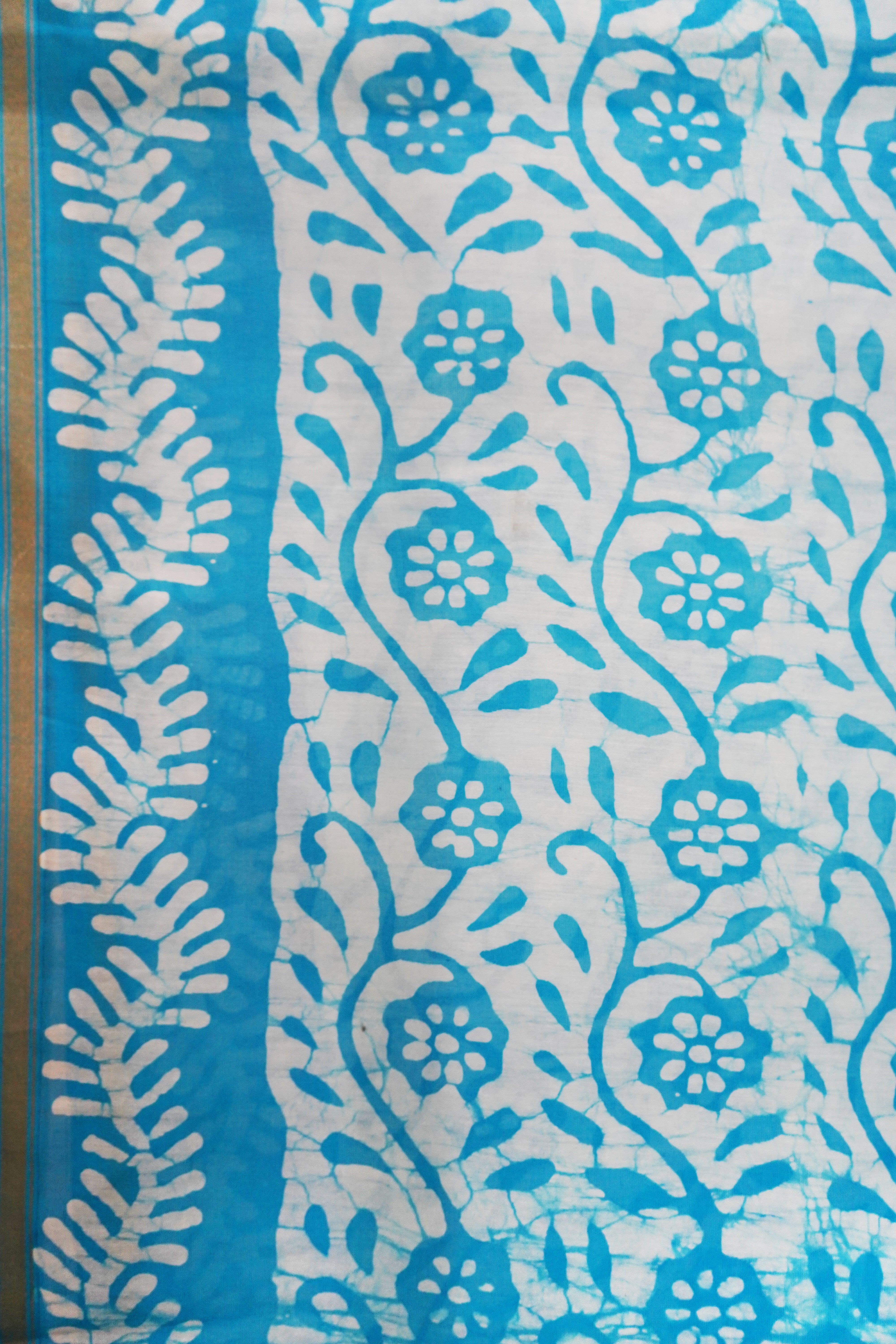 Elegant Sky Blue & White Batik Print Chanderi Cotton Silk Saree with Blouse Piece (