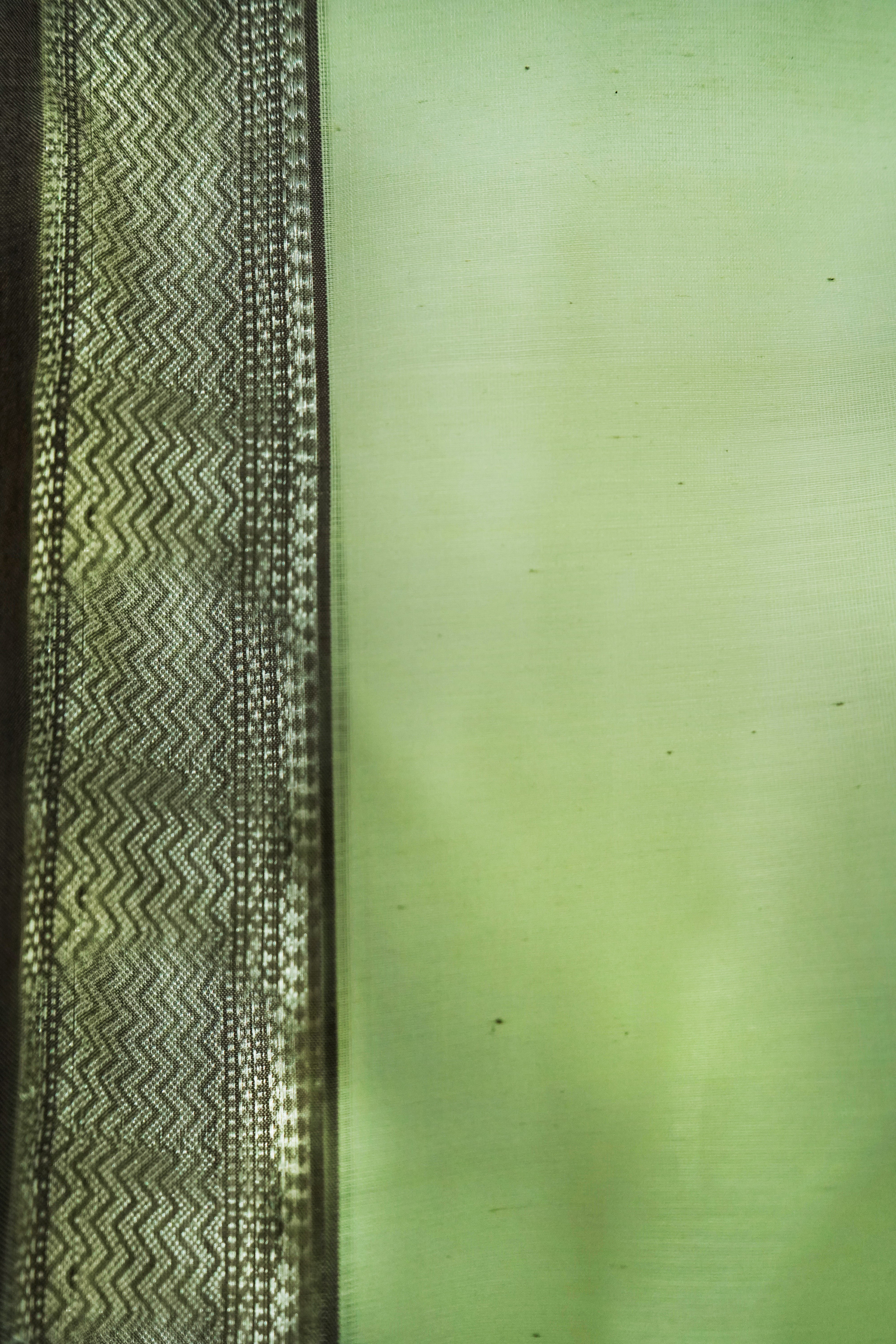Elegant Light Green Maheshwari Cotton Silk Silver Border Saree