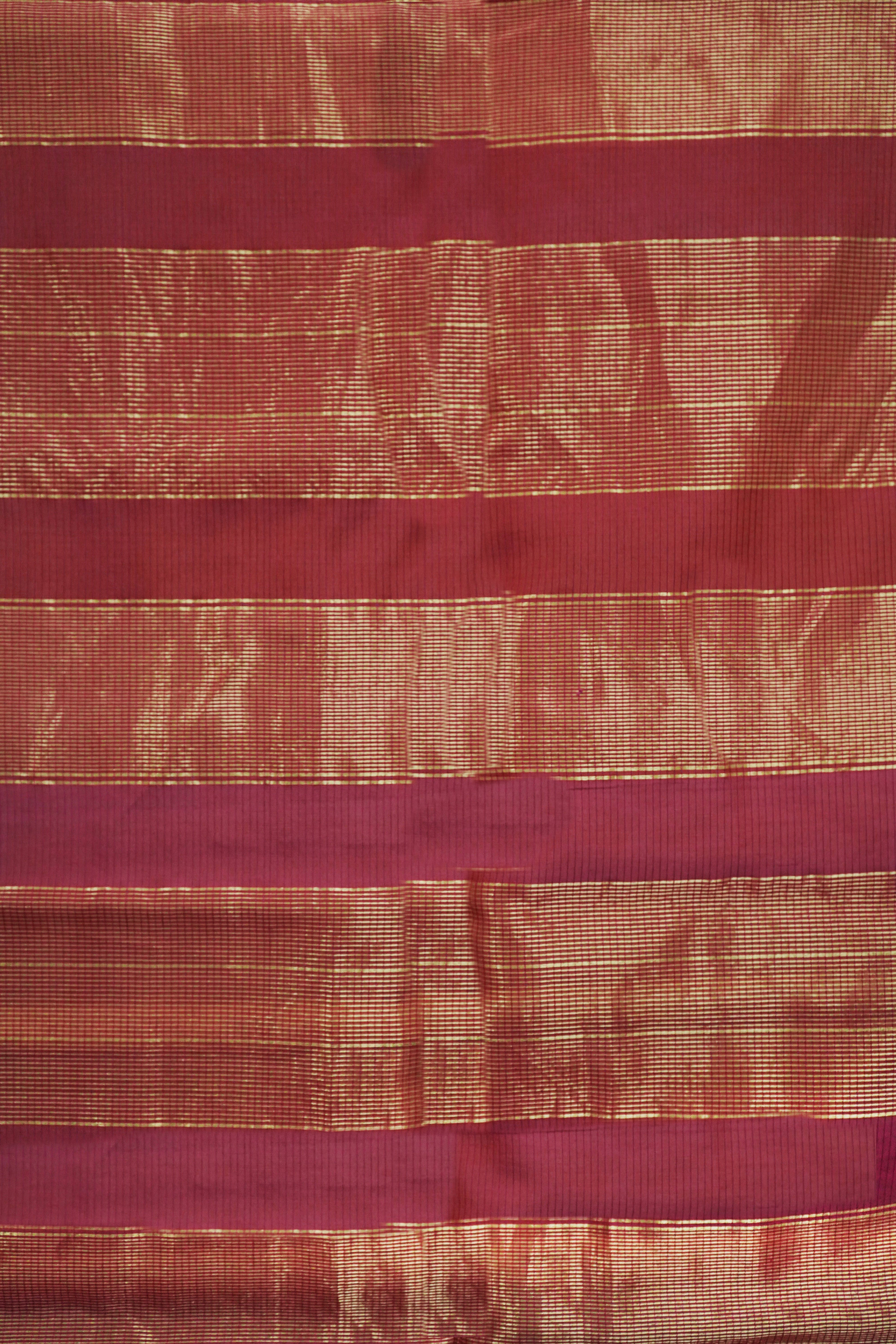 Maheshwari Cotton Silk Sareewith Scot Border & Golden Zari