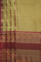 Maheshwari Cotton Silk Sareewith Scot Border & Golden Zari