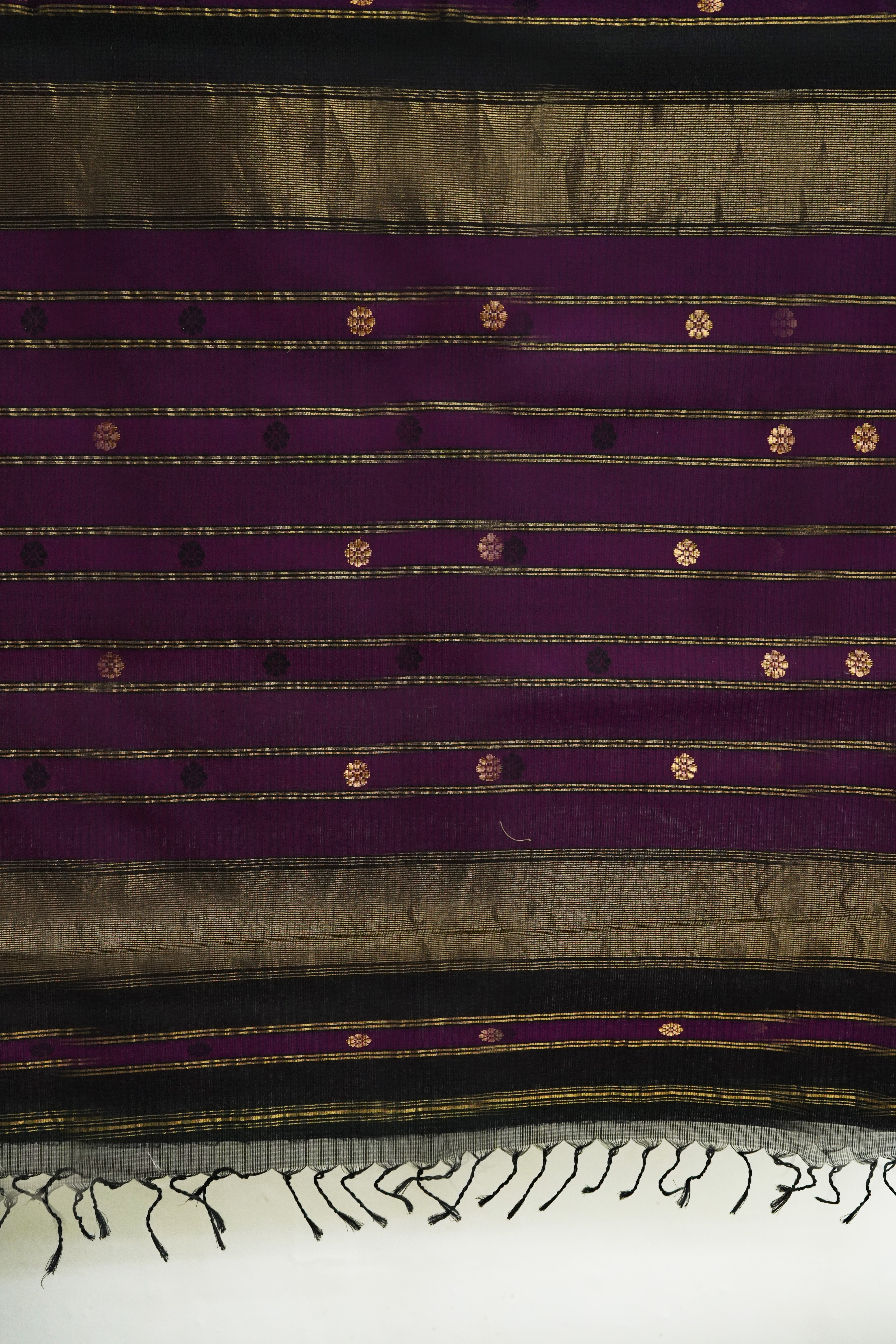 Maheshwari Cotton Silk Katan Booti Saree
