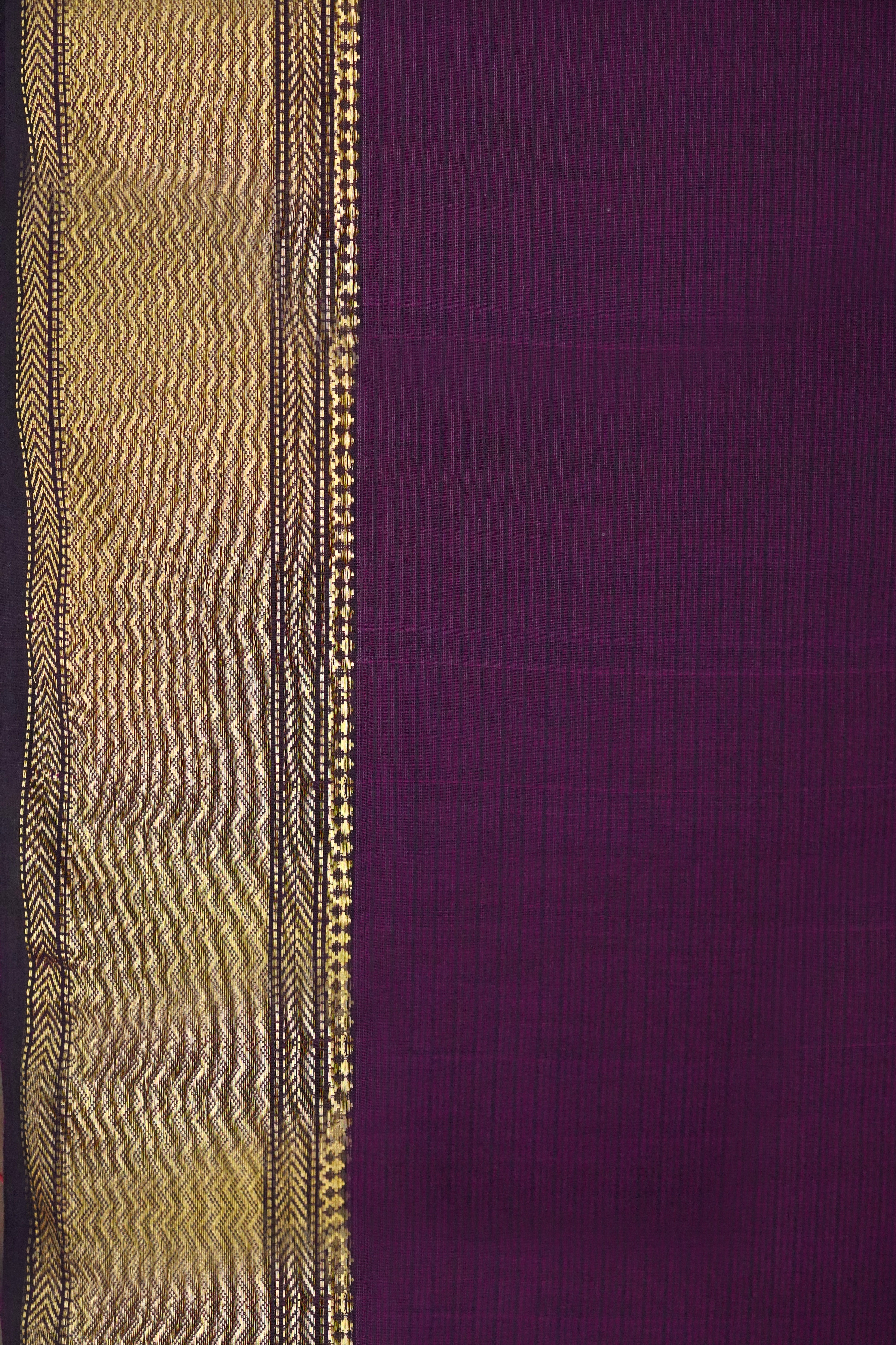 Maheshwari Cotton Silk Katan Booti Saree