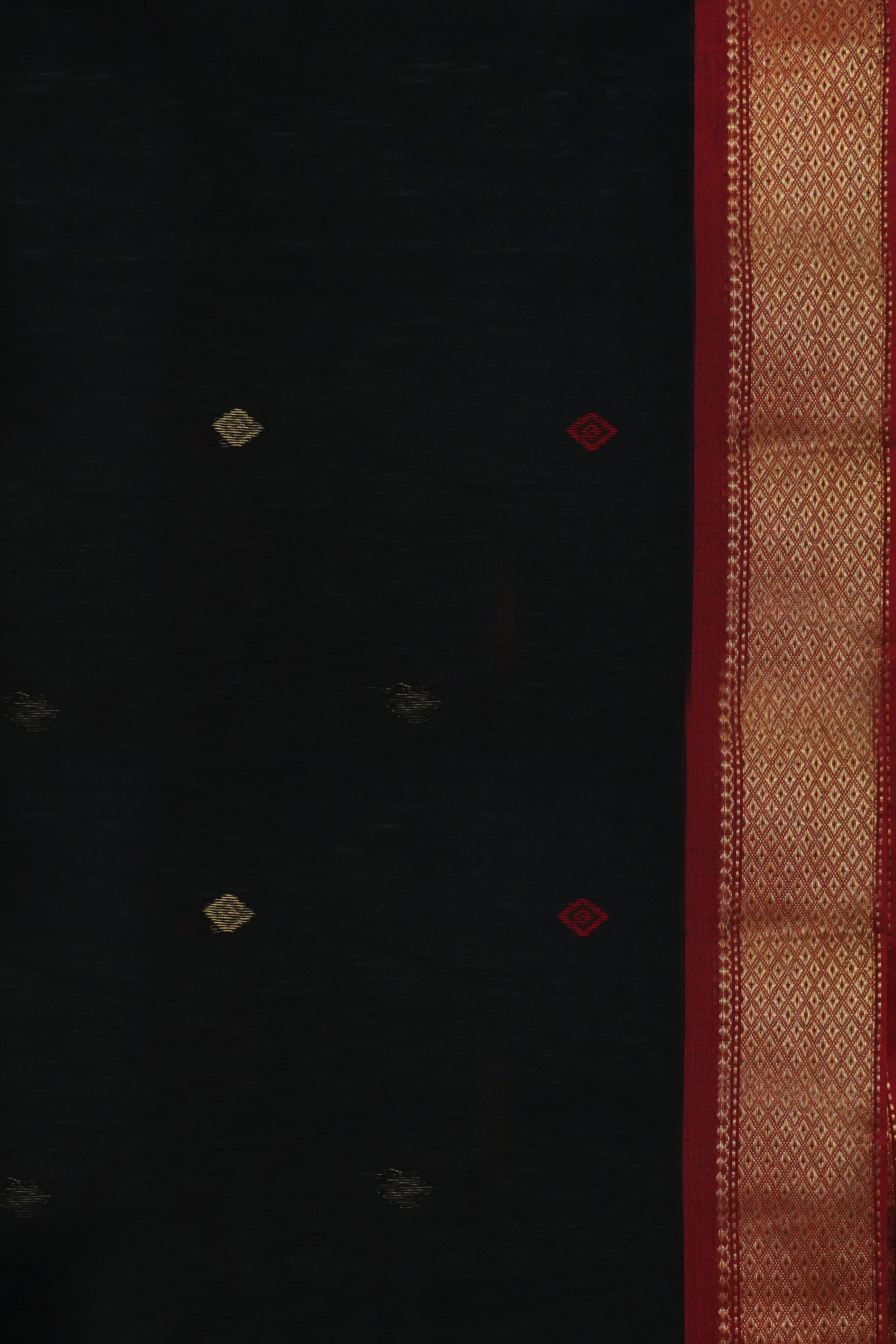Maheshwari Cotton Silk Paan Diamond Boota Saree