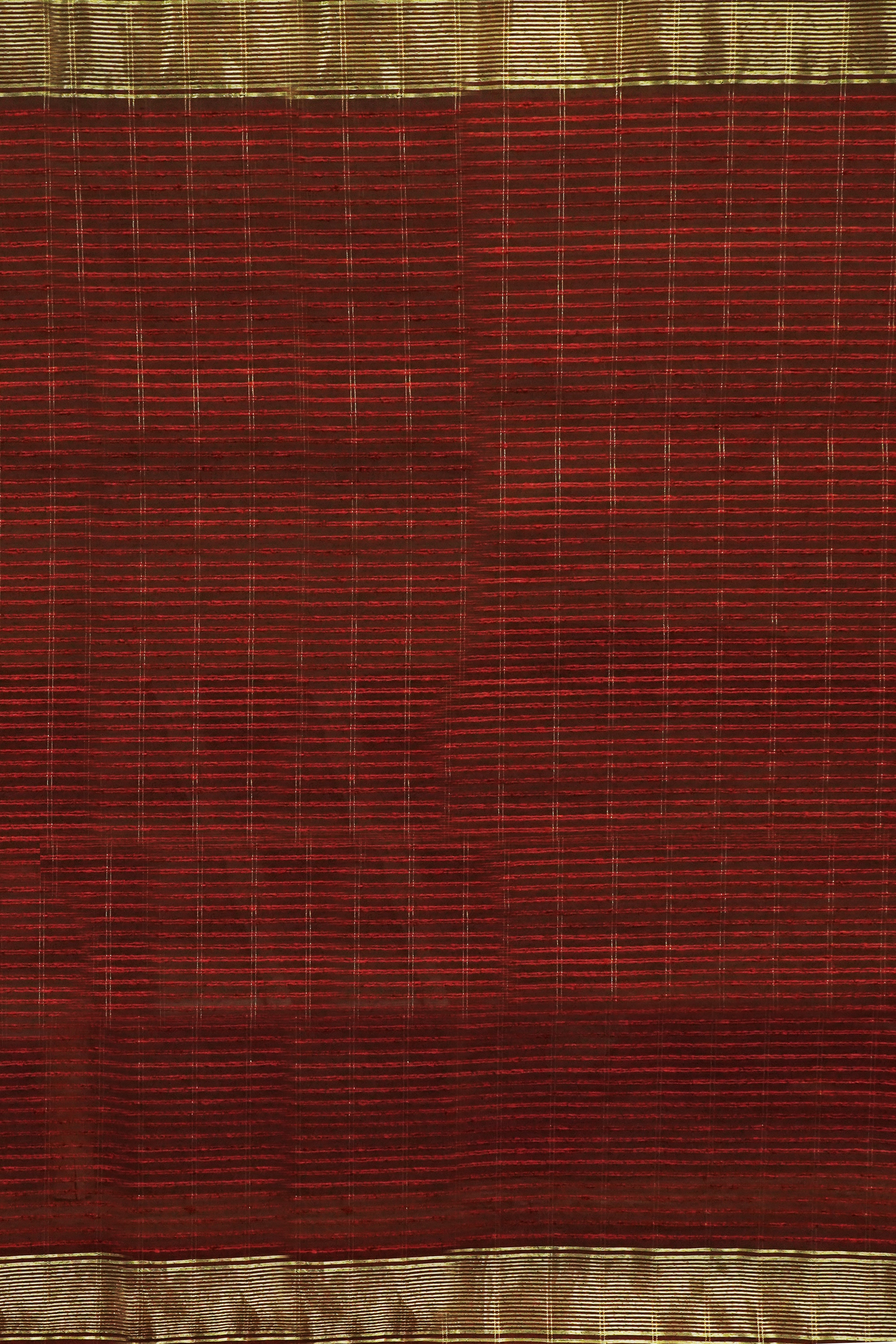 Maheshwari Cotton Silk Saree Check Pattern with Maroon Silk Border & Golden Zari