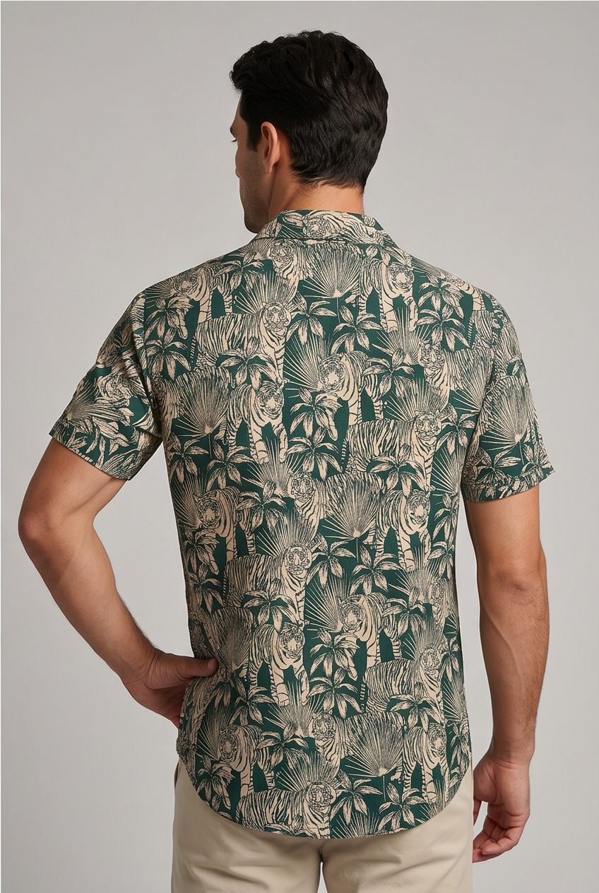 Men's Tropical Tiger Print Cotton Blend Half Sleeve Shirt