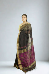 Maheshwari Cotton Buti Saree- Black | Handloom Weave with Traditional Buti Design