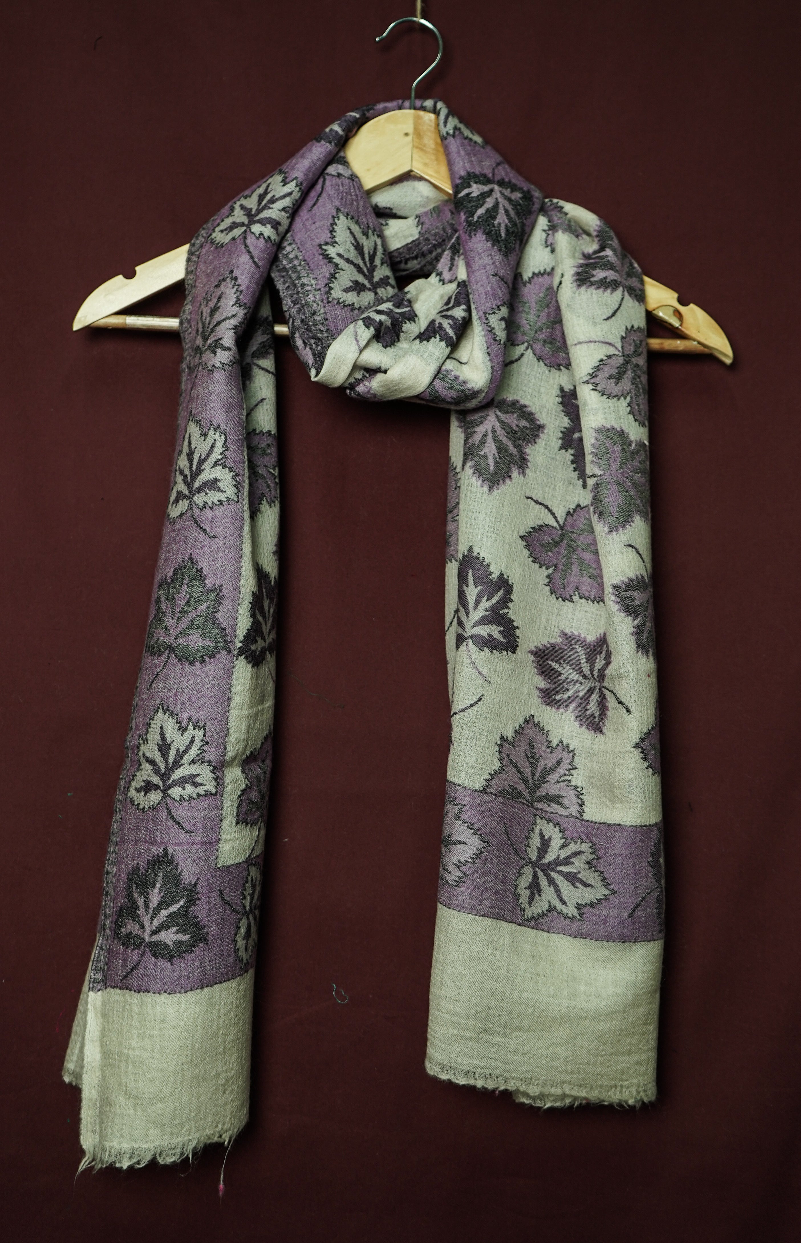 Pure Kashmiri Pashmina Kani Work Shawl – Off White with Lavender Leaf Motifs